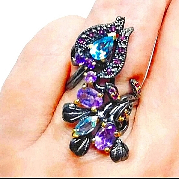 Amethyst and Blue Topaz Sterling Silver Ring 7.5 - Picture 3 of 4